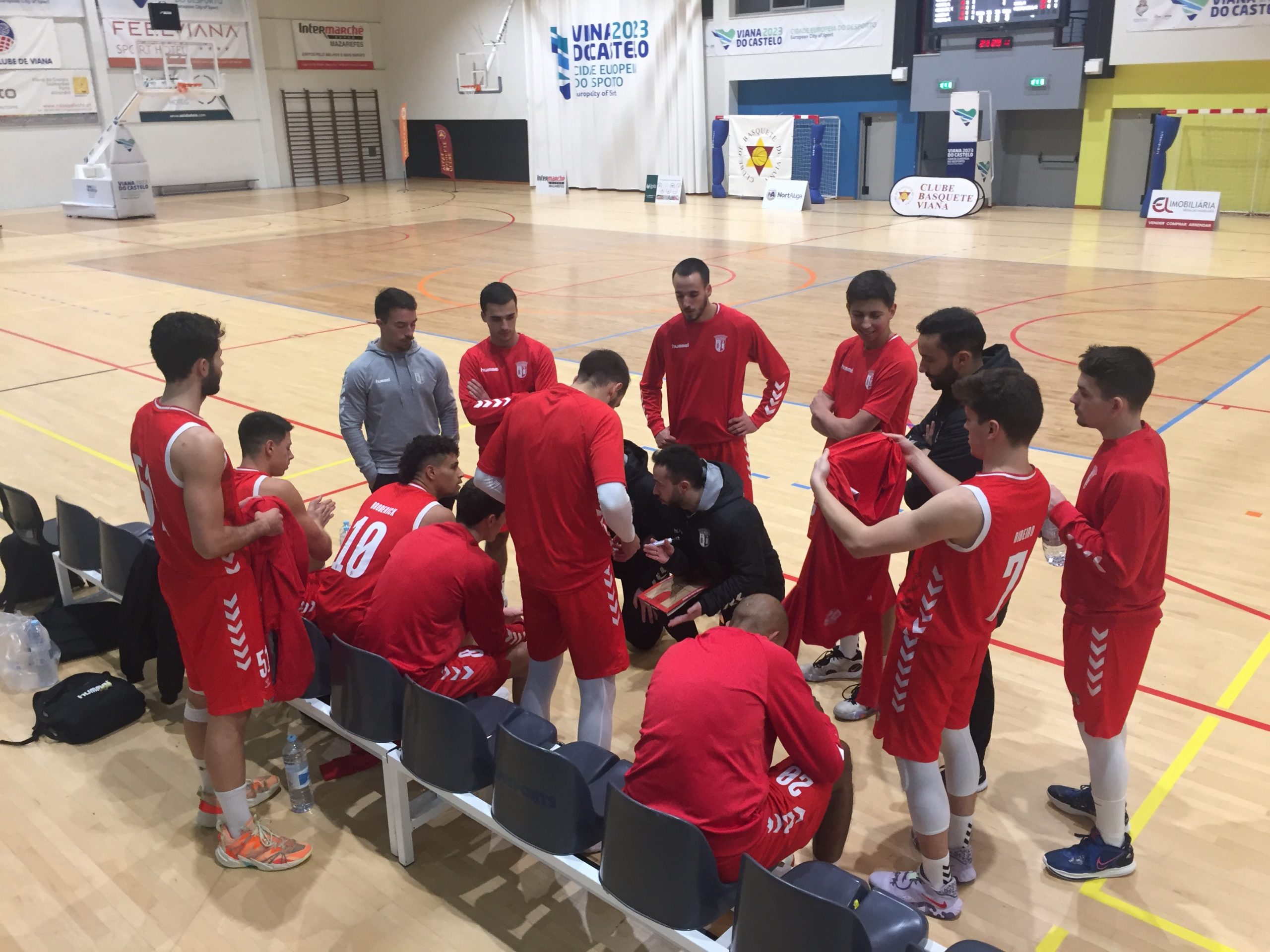 Clube de Basquete de Viana volta a perder no Campeonato Nacional 1ª Divisão